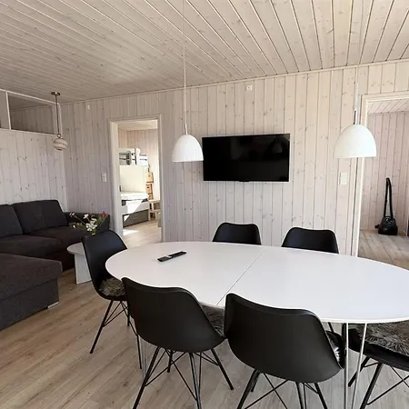 Eleni - 3m From The Sea By Interhome